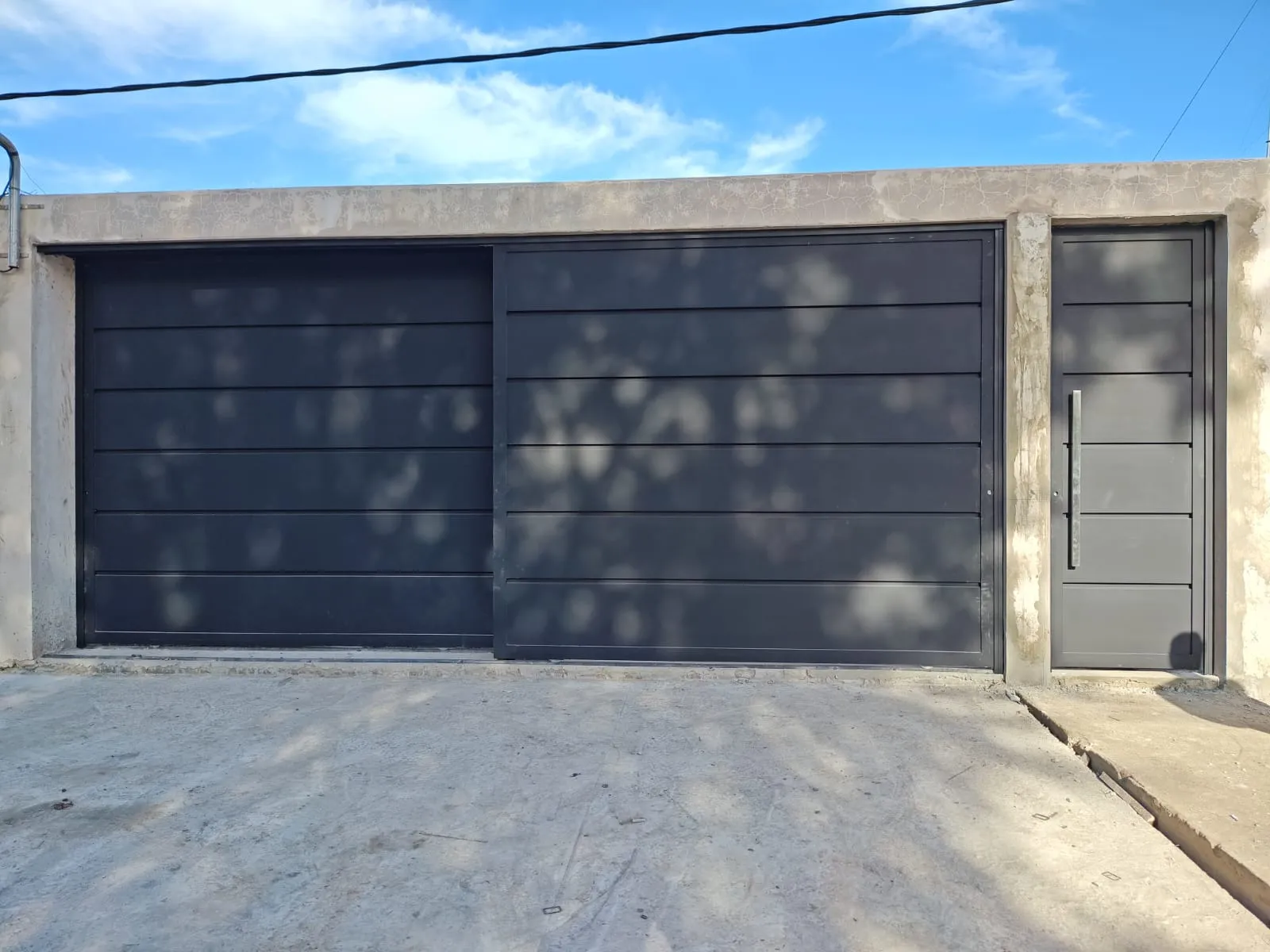 Frente de parrilla hierro – La Plata zona sur Buenos Aires